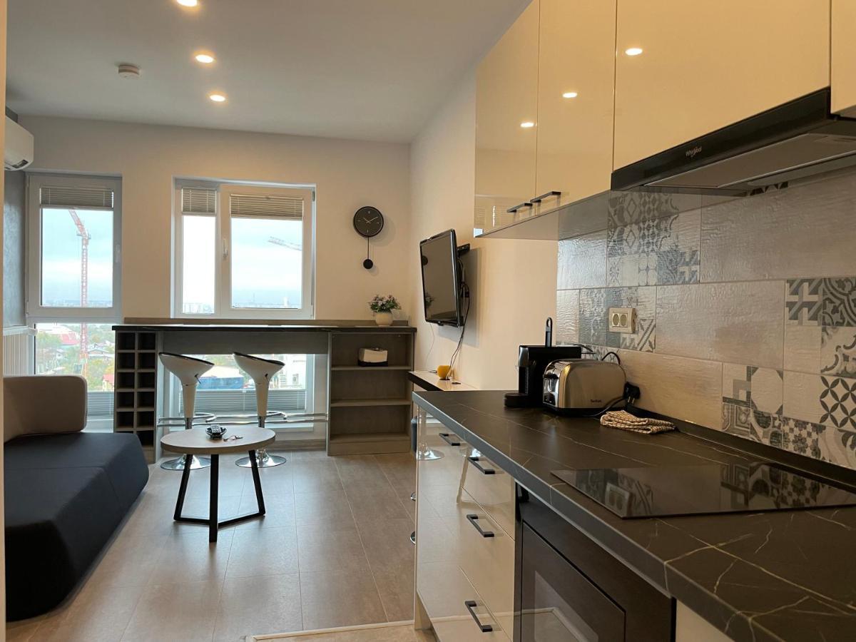 Beautiful Penthouse Lakeview W18 Appartement