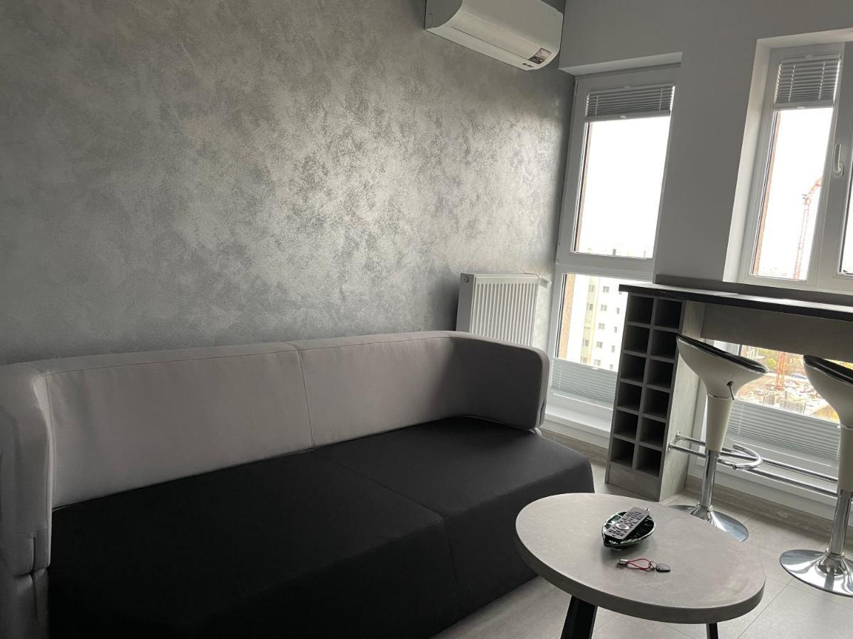 Beautiful Penthouse Lakeview W18 * Bucharest