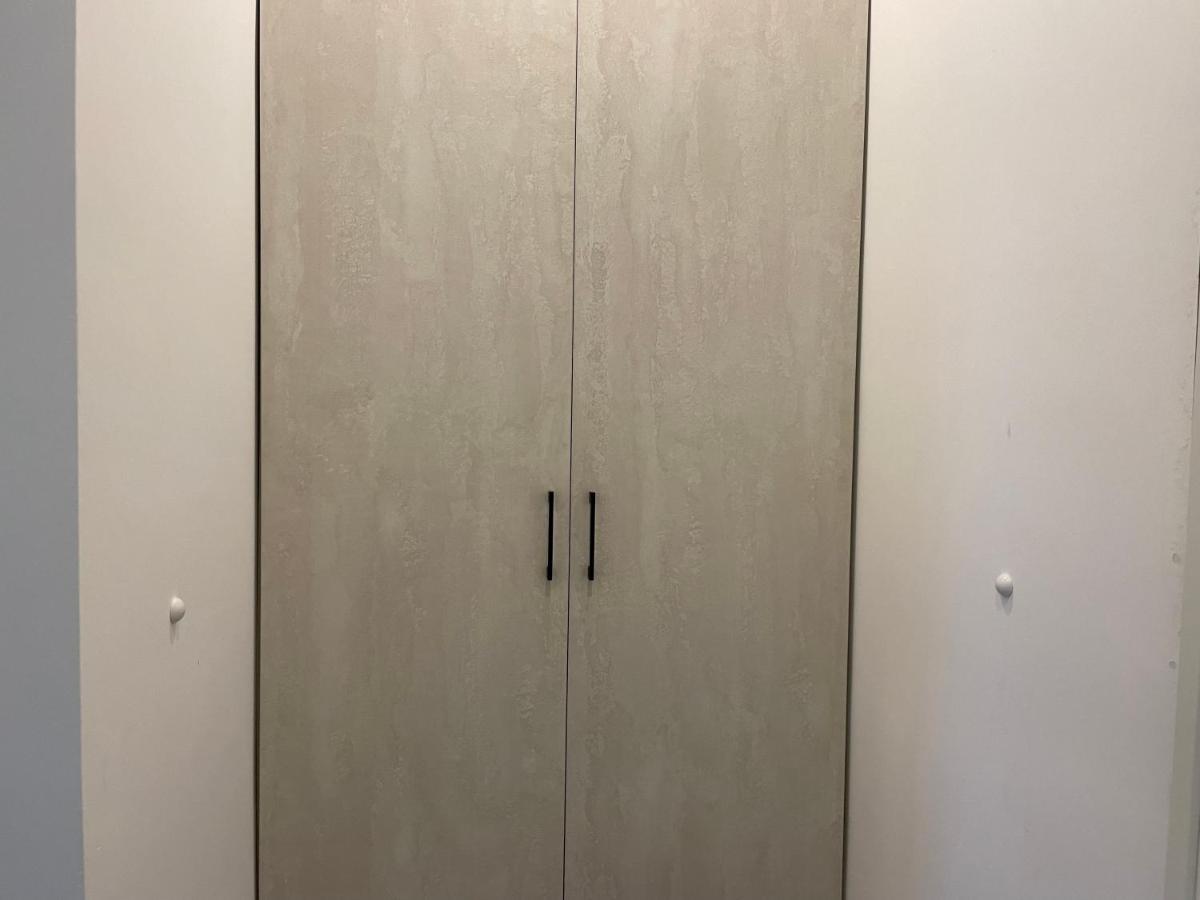 Apartment Beautiful Penthouse Lakeview W18 *