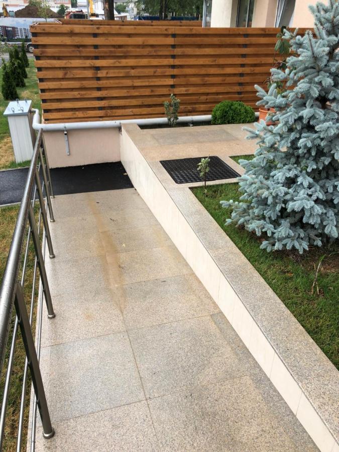 Apartment Beautiful Penthouse Lakeview W18 Bucharest