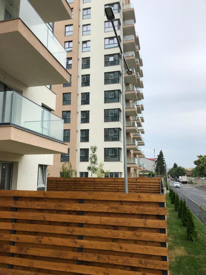 Apartment Beautiful Penthouse Lakeview W18 Bucharest